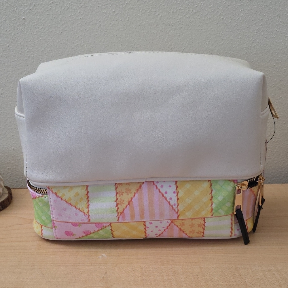 Strawberry Shortcake Cosmetic Bag - Picture 2 of 6